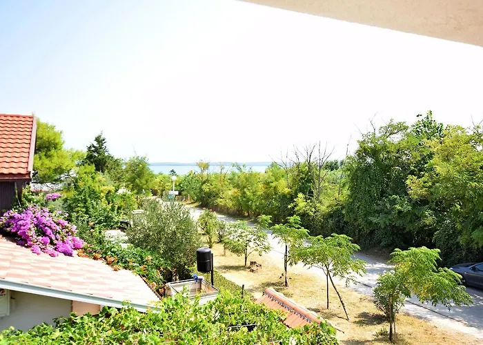 דירה Diva נין